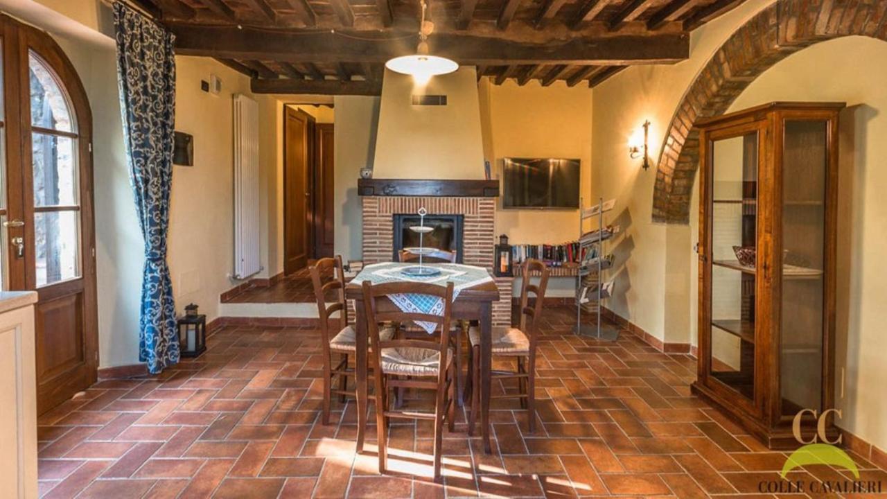 Colle Cavalieri - Country House กาวอร์ราโน ภายนอก รูปภาพ