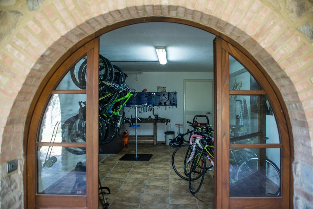 Colle Cavalieri - Country House กาวอร์ราโน ภายนอก รูปภาพ